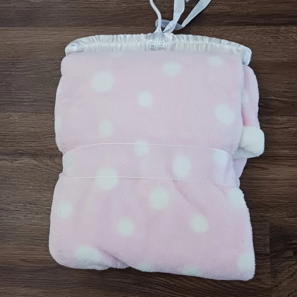 New Bright Future Pink White Polka Dots Baby Blanket Plush Style 18023